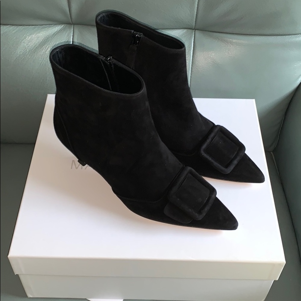 Manolo Blahnik Baylow Suede Buckle Ankle Booties